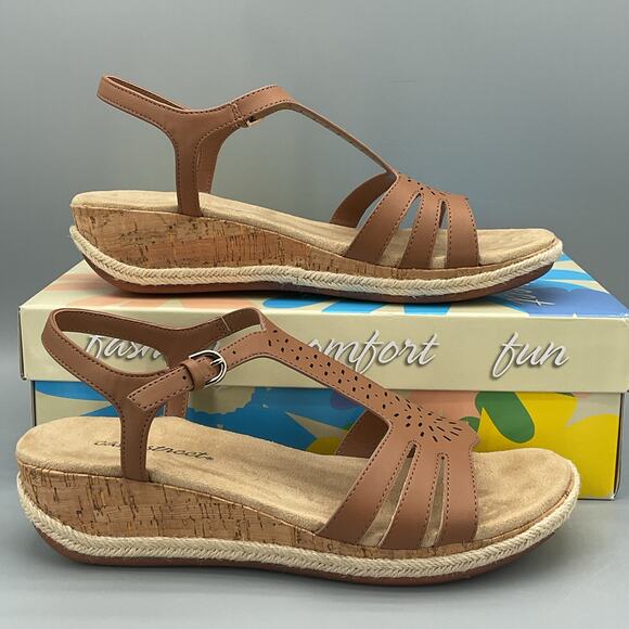 NEW Easy Street Women’s Dorinda Wedge Sandals Tan Size 8.5M - Picture 1 of 10